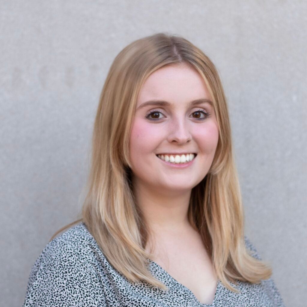 headshot of Abby Bruns